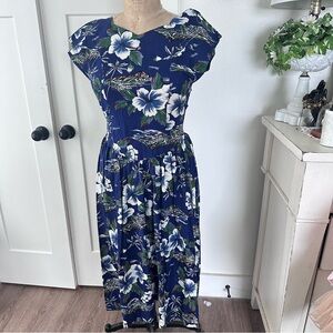 Vintage Hawaiian tea length Dress Floral Hibiscus